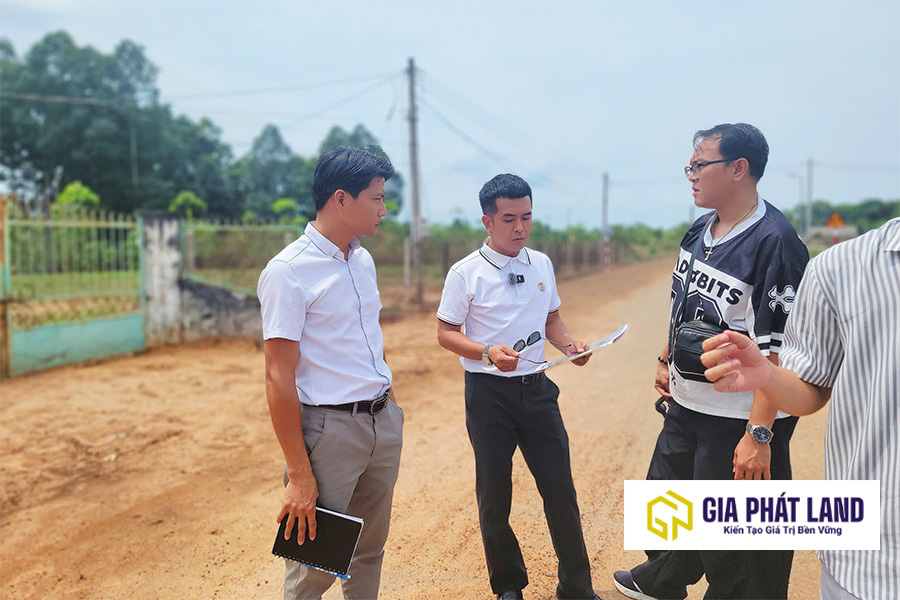 Diễn viên Hùng Thuận (bé An) làm việc cùng đất nền Gia Phát Land