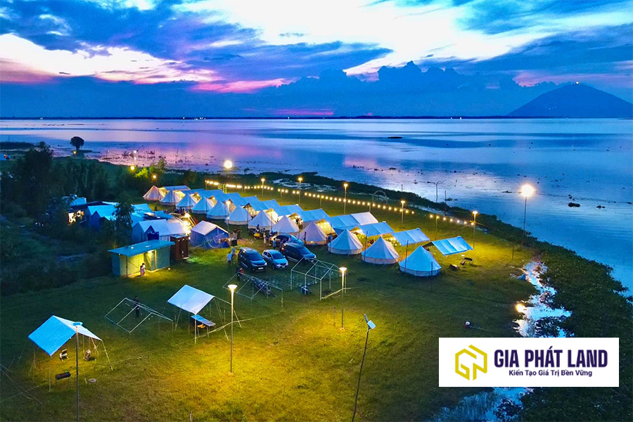 Mẫu thiết kế Homestay Glamping hút khách tại hồ Dầu Tiếng.